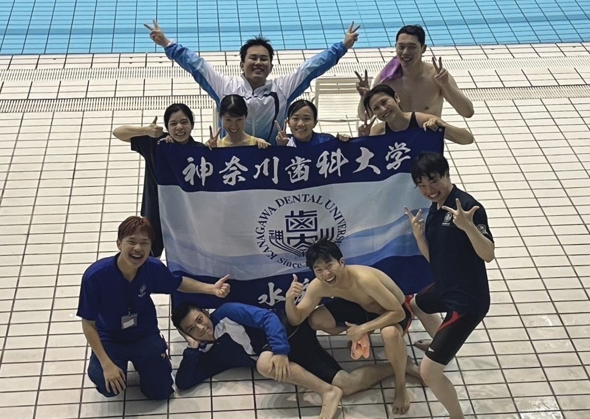 水泳部の集合写真